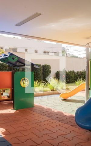 Apartamento para alugar com 138m², 3 quartos e 2 vagasÁrea comum - Playground
