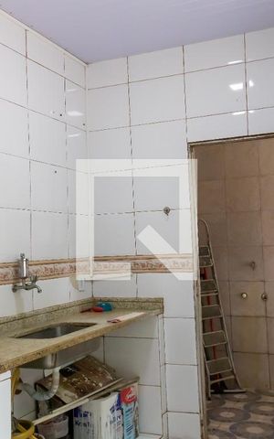 Casa para alugar com 73m², 2 quartos e 1 vaga Casa para alugar com 73m², 2 quartos e 1 vagaCozinha