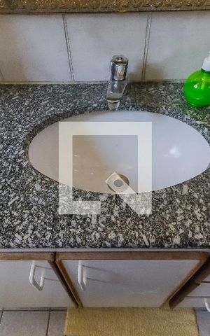 Apartamento para alugar com 41m², 1 quarto e 1 vaga Apartamento para alugar com 41m², 1 quarto e 1 vagaBanheiro Social