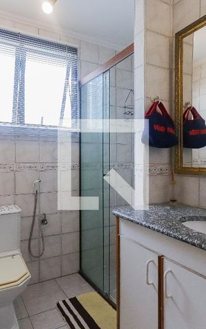 Apartamento para alugar com 41m², 1 quarto e 1 vaga Apartamento para alugar com 41m², 1 quarto e 1 vagaBanheiro Social