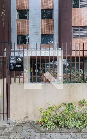 Apartamento para alugar com 41m², 1 quarto e 1 vaga Apartamento para alugar com 41m², 1 quarto e 1 vagaFachada