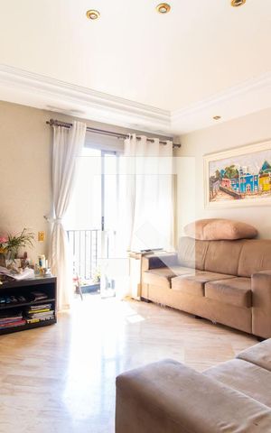 Apartamento à venda com 107m², 3 quartos e 2 vagas Apartamento à venda com 107m², 3 quartos e 2 vagasSala