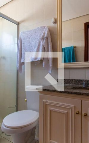 Apartamento à venda com 107m², 3 quartos e 2 vagas Apartamento à venda com 107m², 3 quartos e 2 vagasBanheiro