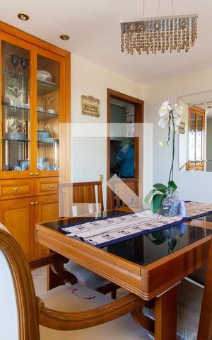 Apartamento à venda com 107m², 3 quartos e 2 vagas Apartamento à venda com 107m², 3 quartos e 2 vagasSala