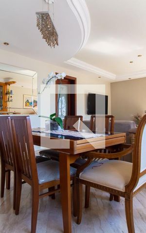 Apartamento à venda com 107m², 3 quartos e 2 vagas Apartamento à venda com 107m², 3 quartos e 2 vagasSala