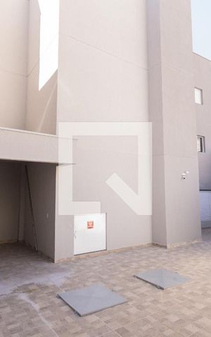 Apartamento à venda com 28m², 1 quarto e sem vaga Apartamento à venda com 28m², 1 quarto e sem vagaÁrea comum - Churrasqueira