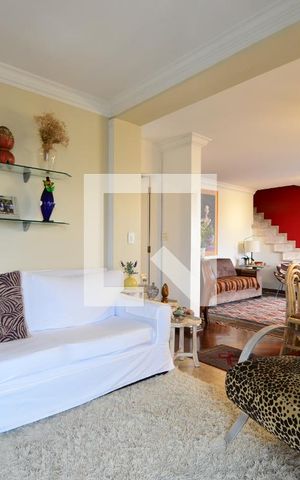 Apartamento à venda com 220m², 4 quartos e 3 vagasSala