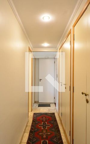 Apartamento à venda com 220m², 4 quartos e 3 vagasCorredor