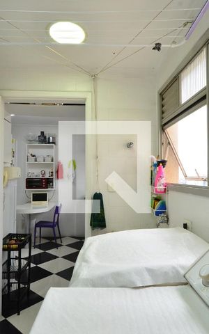 Apartamento à venda com 220m², 4 quartos e 3 vagasÁrea de Serviço
