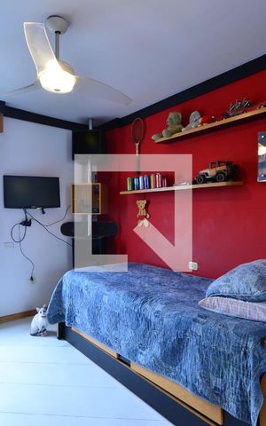Apartamento à venda com 220m², 4 quartos e 3 vagasQuarto