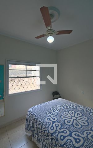 Casa à venda com 220m², 4 quartos e 2 vagas Casa à venda com 220m², 4 quartos e 2 vagasQuarto 3
