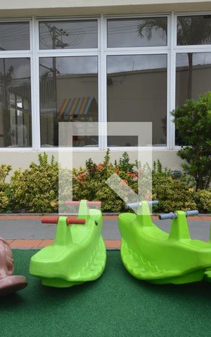 Apartamento à venda com 50m², 2 quartos e sem vagaParquinho