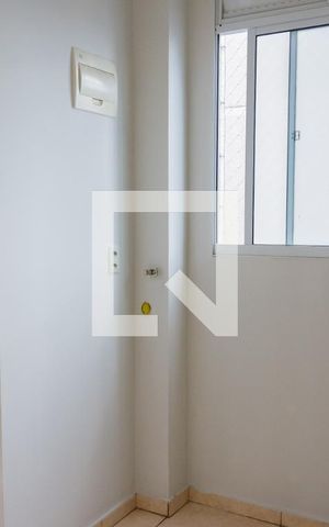 Apartamento à venda com 42m², 2 quartos e 1 vaga Apartamento à venda com 42m², 2 quartos e 1 vagaSala