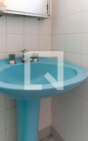 Casa para alugar com 250m², 2 quartos e 3 vagasBanheiro