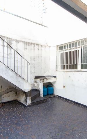 Casa para alugar com 250m², 2 quartos e 3 vagasQuintal