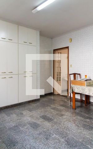 Casa para alugar com 250m², 2 quartos e 3 vagasCozinha