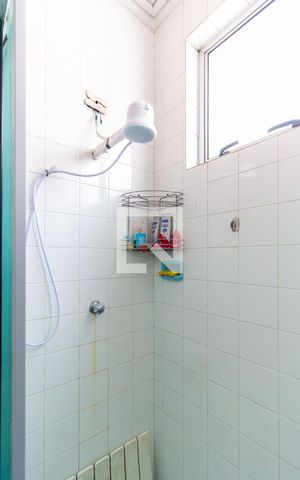 Casa para alugar com 250m², 2 quartos e 3 vagasBanheiro