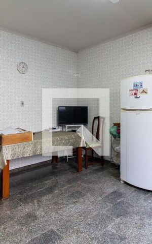 Casa para alugar com 250m², 2 quartos e 3 vagasCozinha