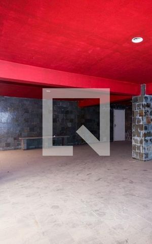 Casa à venda com 344m², 3 quartos e 4 vagas Casa à venda com 344m², 3 quartos e 4 vagasÁrea Externa