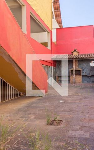 Casa à venda com 344m², 3 quartos e 4 vagas Casa à venda com 344m², 3 quartos e 4 vagasÁrea Externa