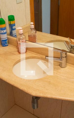 Apartamento à venda com 175m², 4 quartos e 3 vagas Apartamento à venda com 175m², 4 quartos e 3 vagasLavabo