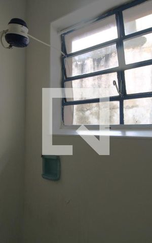 Casa à venda com 140m², 3 quartos e 2 vagasBanheiro 2
