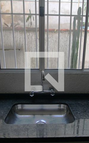 Casa à venda com 140m², 3 quartos e 2 vagasPia da cozinha