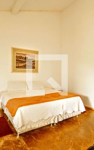 Casa à venda com 5000m², 18 quartos e 19 vagasQuarto 6