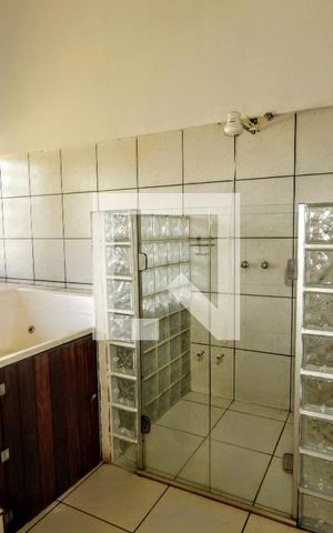 Casa à venda com 5000m², 18 quartos e 19 vagasBanho 7