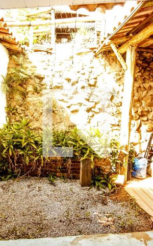 Casa à venda com 5000m², 18 quartos e 19 vagasJardim de inverno