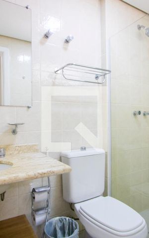 Apartamento à venda com 43m², 1 quarto e 1 vaga Apartamento à venda com 43m², 1 quarto e 1 vagaBanheiro