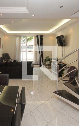 Casa à venda com 243m², 3 quartos e 2 vagasSala de Jantar