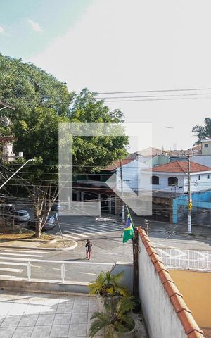 Casa à venda com 243m², 3 quartos e 2 vagasvista