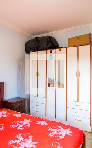 Casa à venda com 216m², 3 quartos e 1 vaga Casa à venda com 216m², 3 quartos e 1 vagaCasa 2 - Quarto
