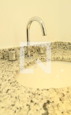 Apartamento para alugar com 76m², 3 quartos e 2 vagasBanheiro suíte 1