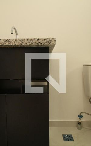 Apartamento para alugar com 76m², 3 quartos e 2 vagasBanheiro suíte 2