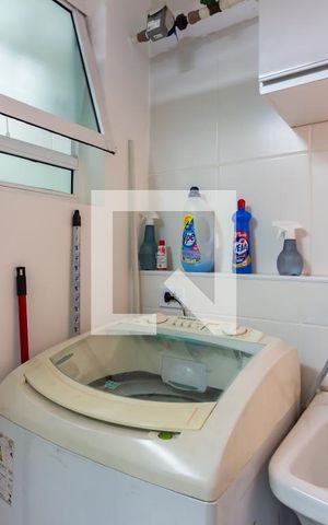 Apartamento para alugar com 49m², 2 quartos e 1 vaga Apartamento para alugar com 49m², 2 quartos e 1 vagaÁrea de Serviço