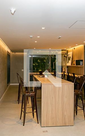 Apartamento à venda com 84m², 2 quartos e 1 vaga Apartamento à venda com 84m², 2 quartos e 1 vagaÁrea Comum