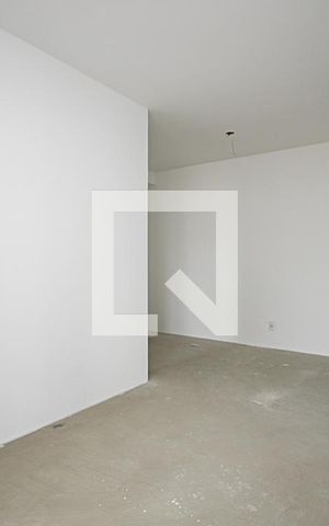 Apartamento à venda com 84m², 2 quartos e 1 vaga Apartamento à venda com 84m², 2 quartos e 1 vagaSala