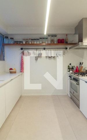 Apartamento para alugar com 139m², 3 quartos e 1 vaga Apartamento para alugar com 139m², 3 quartos e 1 vagaCozinha