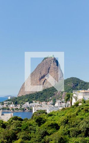 Apartamento à venda com 320m², 3 quartos e 1 vaga Apartamento à venda com 320m², 3 quartos e 1 vagaVaranda - 1 andar