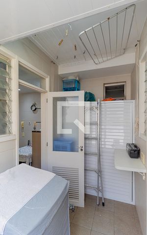 Apartamento à venda com 320m², 3 quartos e 1 vaga Apartamento à venda com 320m², 3 quartos e 1 vagaÁrea de Serviço