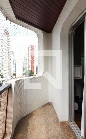 Apartamento à venda com 330m², 4 quartos e 3 vagasVaranda da Suíte 1