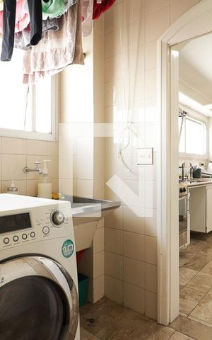 Apartamento à venda com 330m², 4 quartos e 3 vagasÁrea de Serviço
