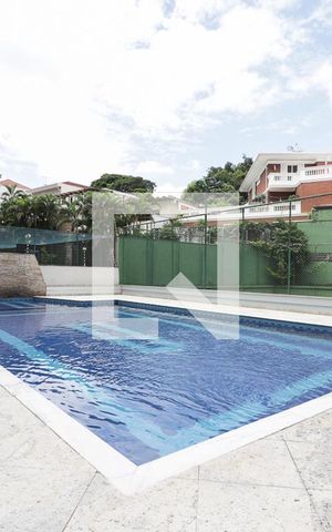 Apartamento à venda com 330m², 4 quartos e 3 vagasPiscina