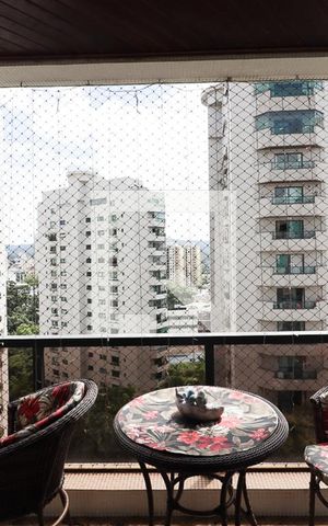 Apartamento à venda com 330m², 4 quartos e 3 vagasVaranda da Sala