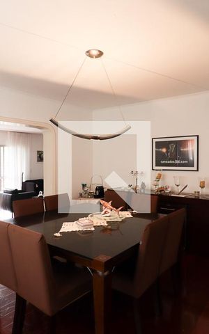 Apartamento à venda com 330m², 4 quartos e 3 vagasSala