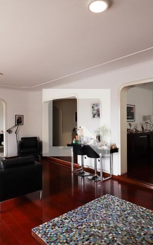 Apartamento à venda com 330m², 4 quartos e 3 vagasSala
