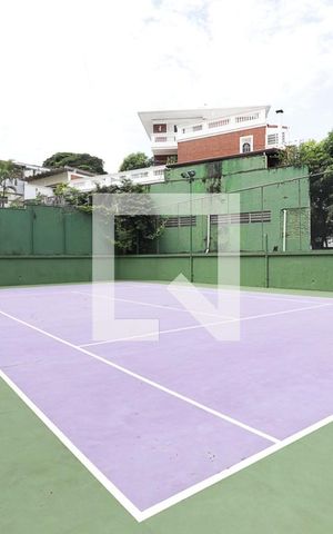 Apartamento à venda com 330m², 4 quartos e 3 vagasQuadra