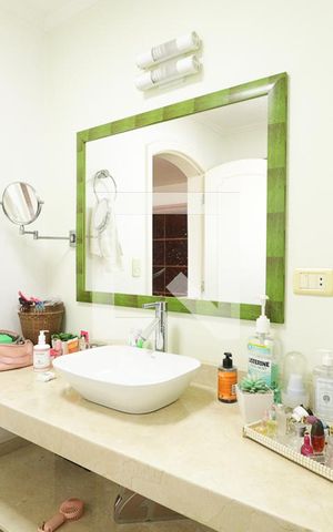Apartamento à venda com 330m², 4 quartos e 3 vagasBanheiro da Suíte 1